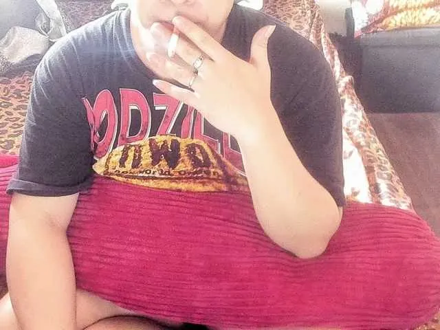 Live sex webcam photo for cloudy1993 #290172959