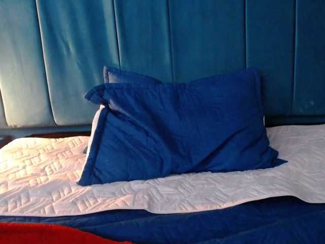 Live sex webcam photo for clowen- #277507263