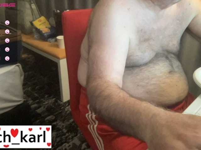 Live sex webcam photo for coach-karl #275613328