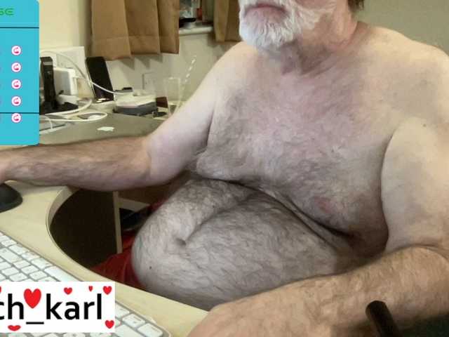 Live sex webcam photo for coach-karl #277013854