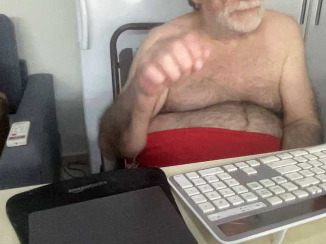 Live sex webcam photo for coach-karl #290692944