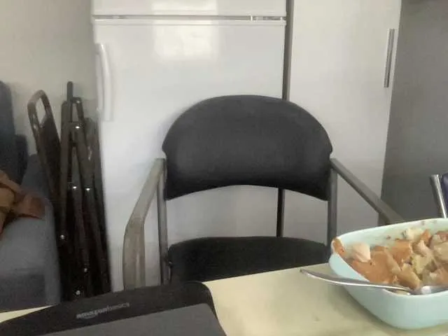 Live sex webcam photo for coach-karl #290846586