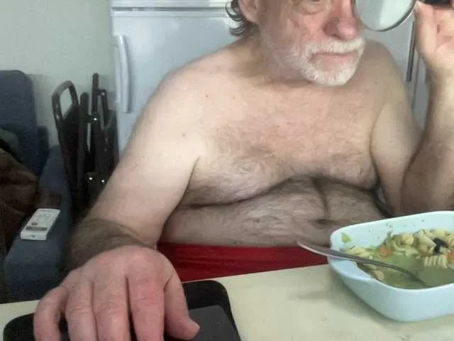 Live sex webcam photo for coach-karl #290915815