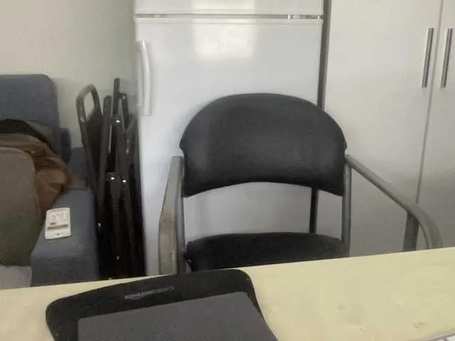 Live sex webcam photo for coach-karl #290936389