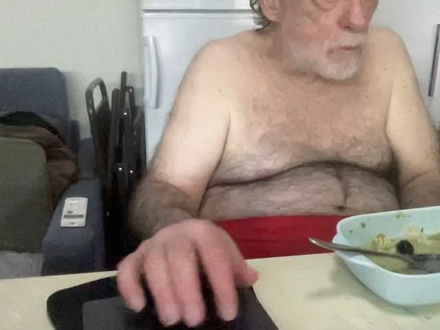 Live sex webcam photo for coach-karl #290966550