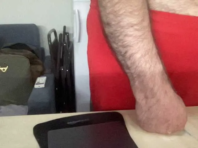 Live sex webcam photo for coach-karl #290986621