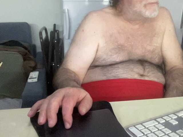 Live sex webcam photo for coach-karl #290988104