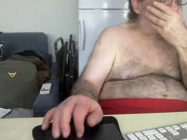 Live sex webcam photo for coach-karl #291006054