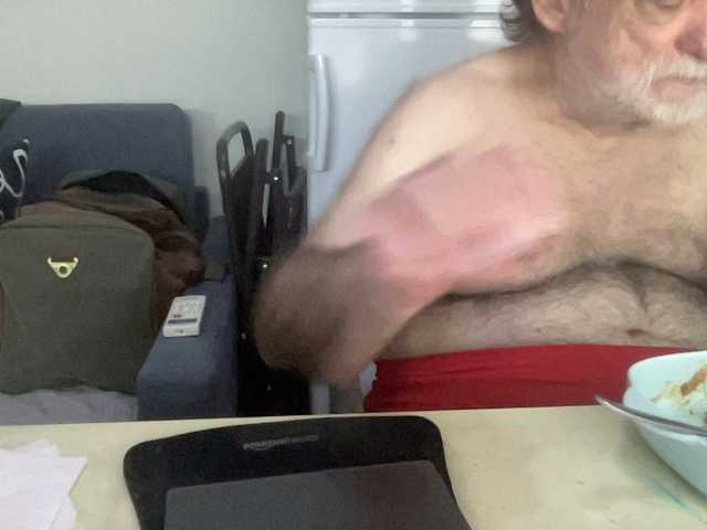 Live sex webcam photo for coach-karl #291014508