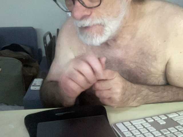 Live sex webcam photo for coach-karl #291128408