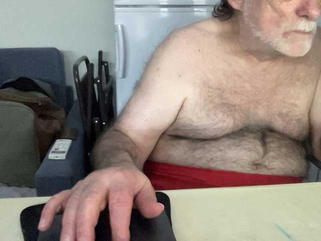 Live sex webcam photo for coach-karl #291174850