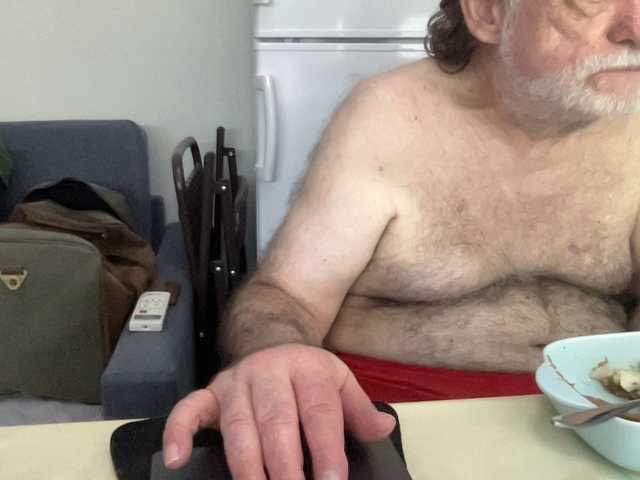 Live sex webcam photo for coach-karl #291245640