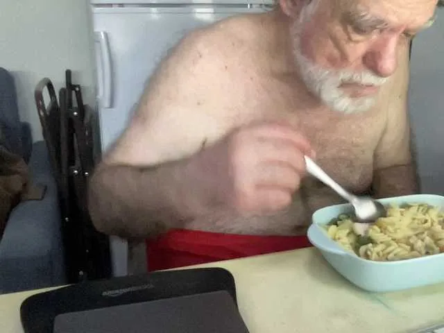 Live sex webcam photo for coach-karl #291406733