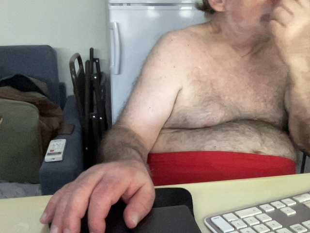 Live sex webcam photo for coach-karl #291414765