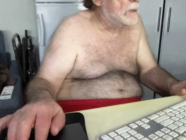 Live sex webcam photo for coach-karl #291456049