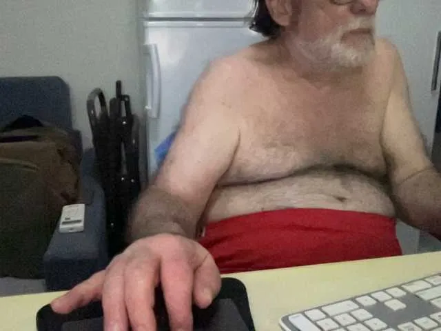 Live sex webcam photo for coach-karl #291531944