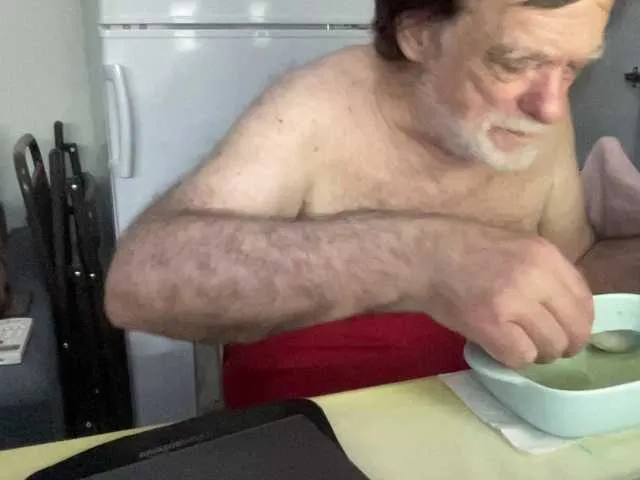 Live sex webcam photo for coach-karl #291702644