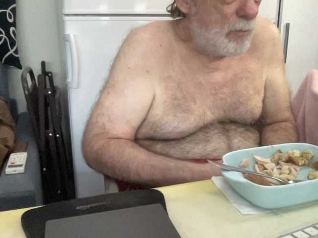 Live sex webcam photo for coach-karl #291751506