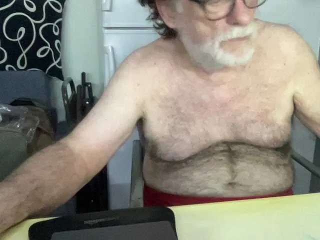 Live sex webcam photo for coach-karl #291794610