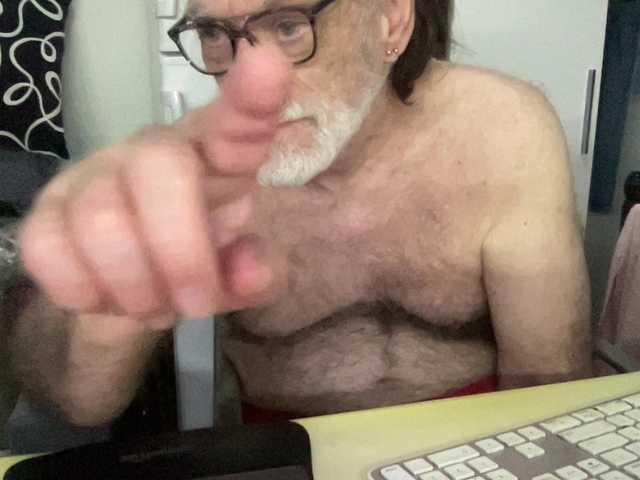 Live sex webcam photo for coach-karl #291841589