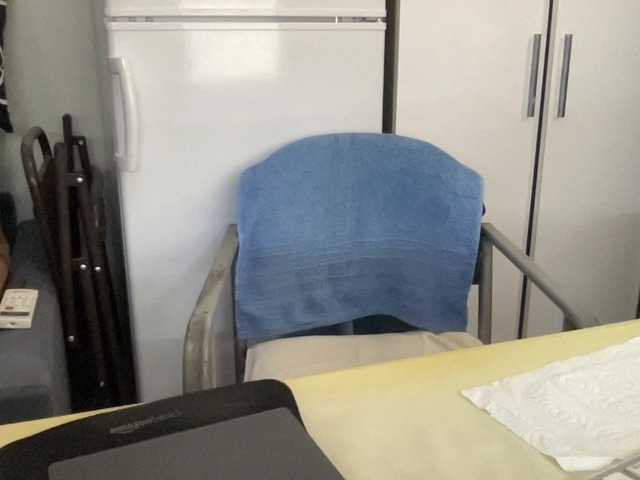 Live sex webcam photo for coach-karl #291940239