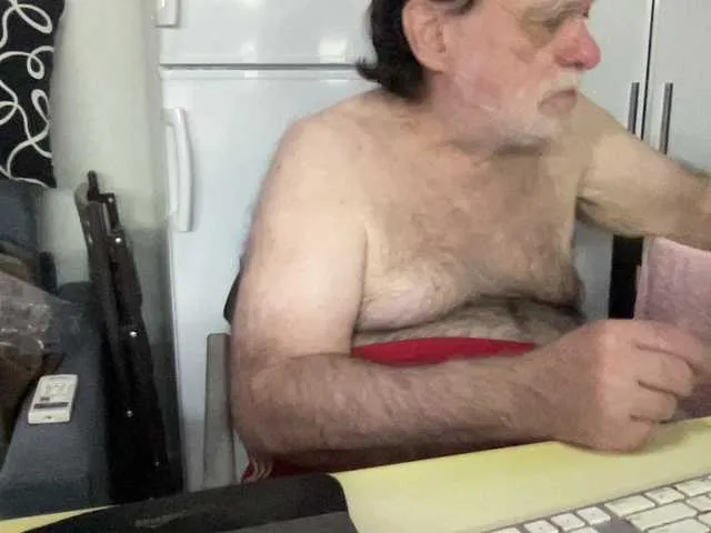 Live sex webcam photo for coach-karl #292002932