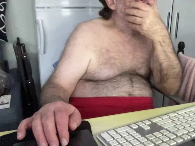 Live sex webcam photo for coach-karl #292016890