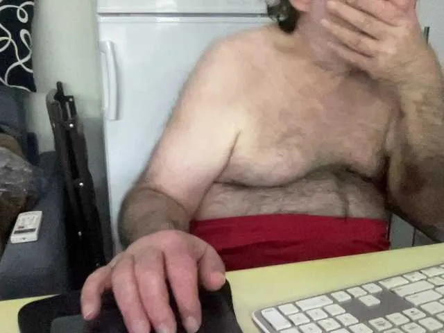 Live sex webcam photo for coach-karl #292037774