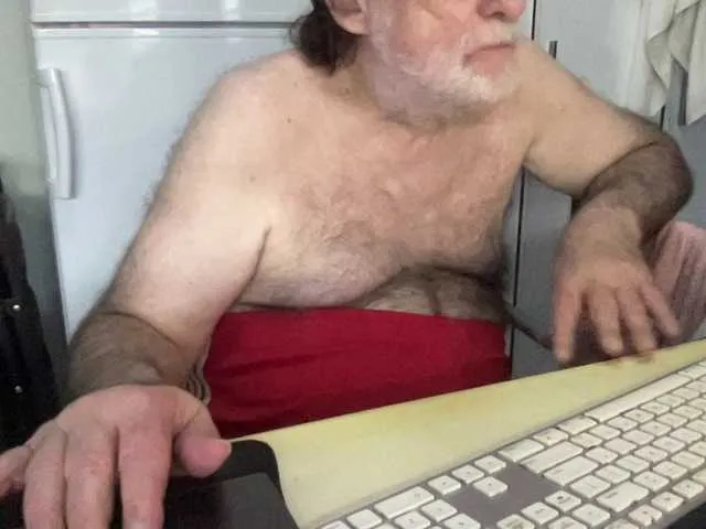 Live sex webcam photo for coach-karl #292042930