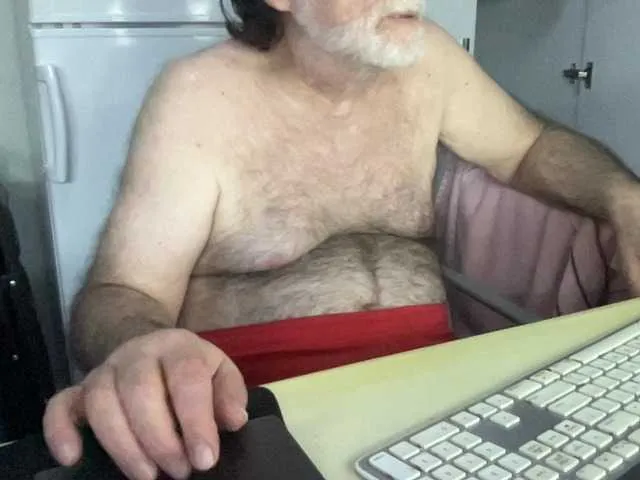 Live sex webcam photo for coach-karl #292146198