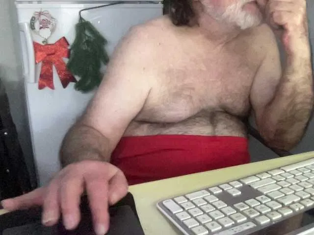 Live sex webcam photo for coach-karl #292398207