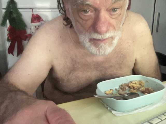 Live sex webcam photo for coach-karl #292422935