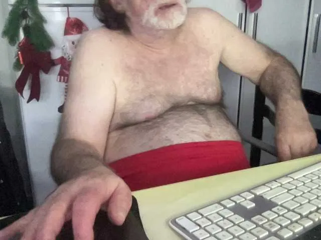 Live sex webcam photo for coach-karl #292426326