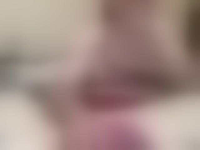 Live sex webcam photo for coach-karl #293912144