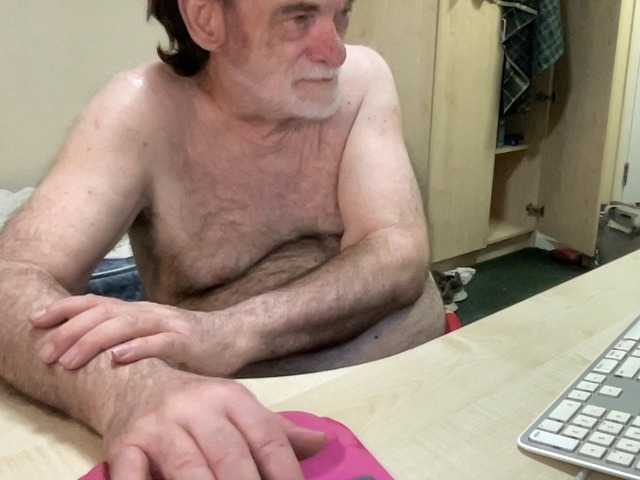 Live sex webcam photo for coach-karl #293951086