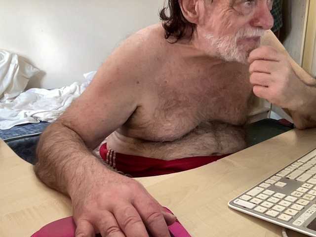 Live sex webcam photo for coach-karl #293964153