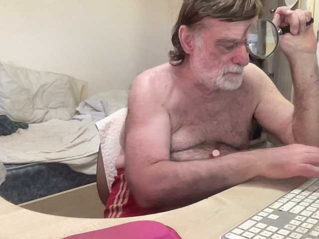 Live sex webcam photo for coach-karl #294107031