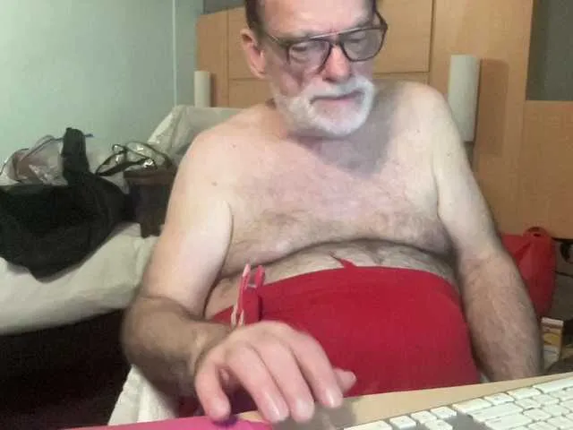Live sex webcam photo for coach-karl #294188994