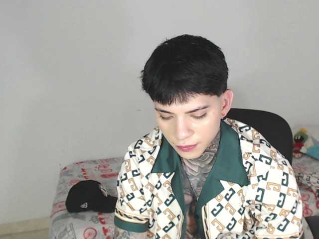 Live sex webcam photo for cockkentnice #276008022