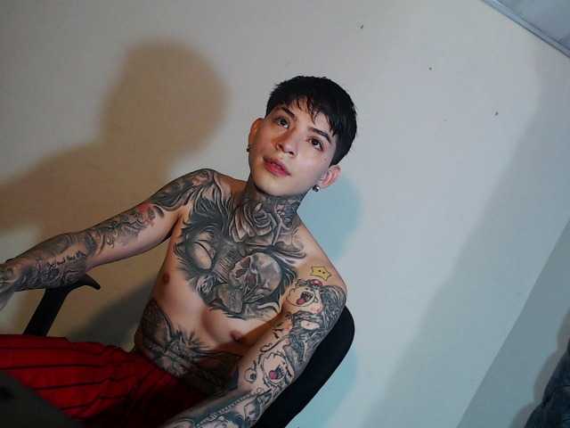 Live sex webcam photo for cockkentnice #277127846