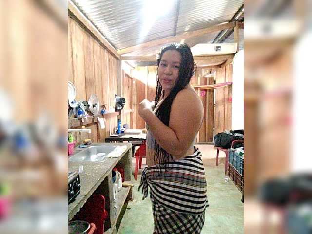 Live sex webcam photo for cocoblwe93 #272357639