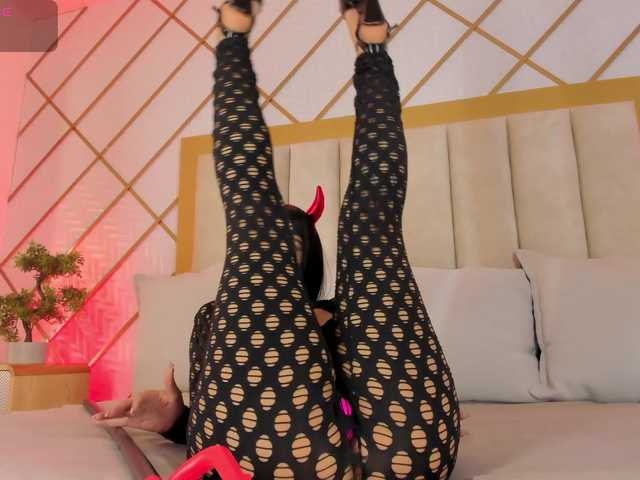 Live sex webcam photo for cocodamore #292176385