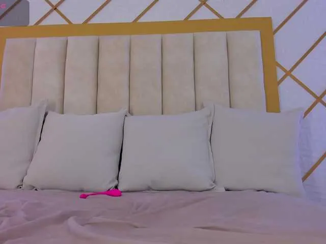 Live sex webcam photo for cocodamore #292283384