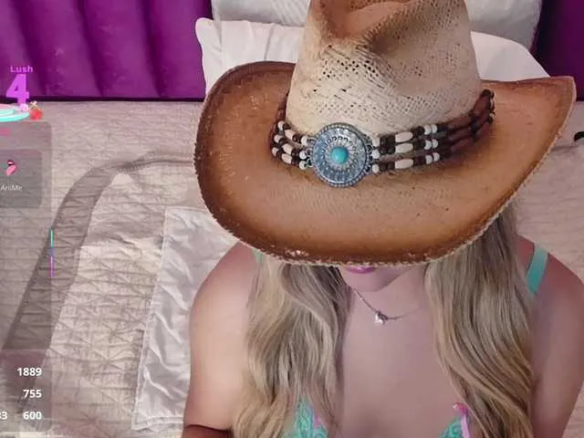 Live sex webcam photo for collegepawglovedaddy #290968074