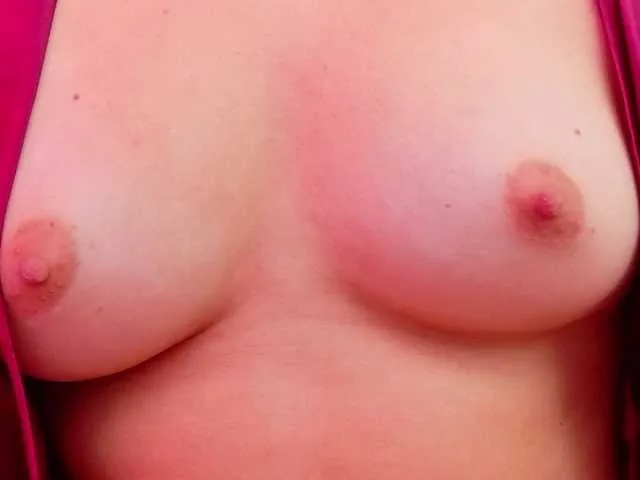 Live sex webcam photo for collegepawglovedaddy #291664570