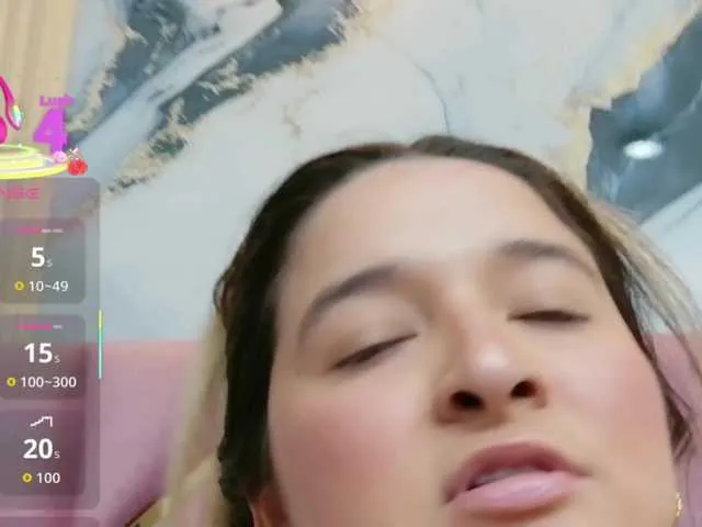 Live sex webcam photo for collegepawglovedaddy #292105036