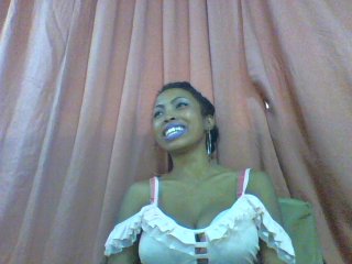 Live sex webcam photo for colombe69 #232409268