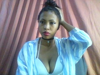 Live sex webcam photo for colombe69 #233701784