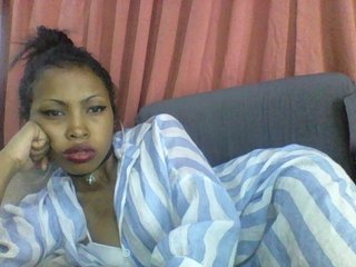 Live sex webcam photo for colombe69 #233725669