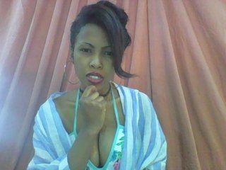 Live sex webcam photo for colombe69 #233968068